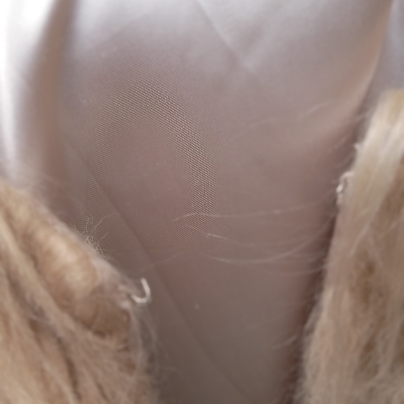 Vest - Picture 9 of 9